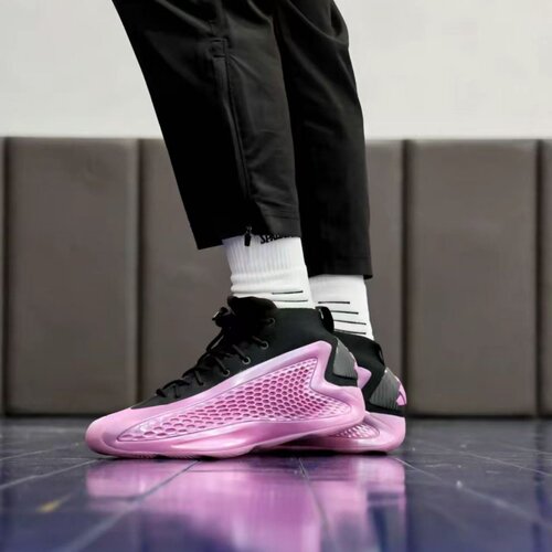 爱德华兹1代签名版稳定防滑LIGHT BOOST专业篮球鞋adidas阿迪达斯