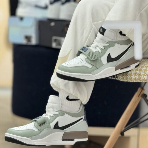 Nike耐克限定复古训练篮球鞋运动鞋HV5970-101