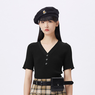 2021四季款 百搭A1EEA2A02基础V领设计感线套衫A1EEA2A0289