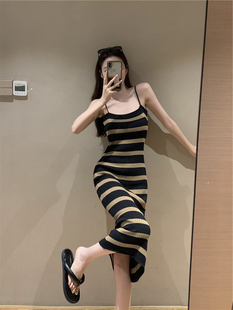 夏修身显瘦包臀裙中长款打底裙子辣妹条纹针织吊带连衣裙女
