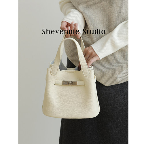Shevennie2026早春优雅头层牛皮真皮菜篮子包手提斜垮托特凯莉包