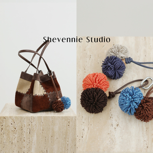 Shevennie2025秋冬英伦学院风手工质感流苏复古包包挂件