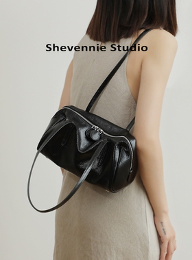 Shevennie 通勤油蜡皮手提包腋下包单肩包枕头包2025秋冬新款女包