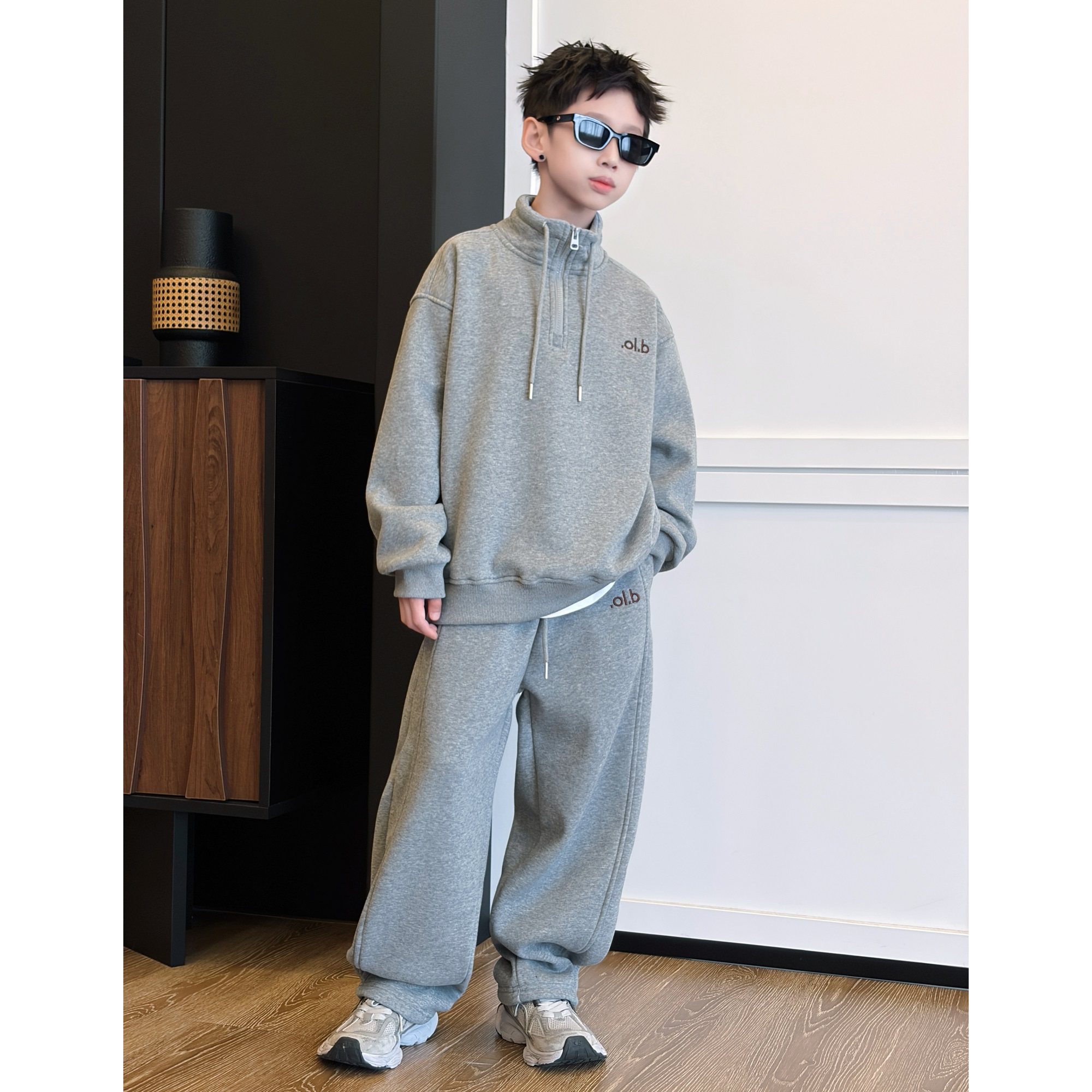 男童套装外套加绒保暖秋冬季2025新款儿童运动卫衣卫裤两件套加厚