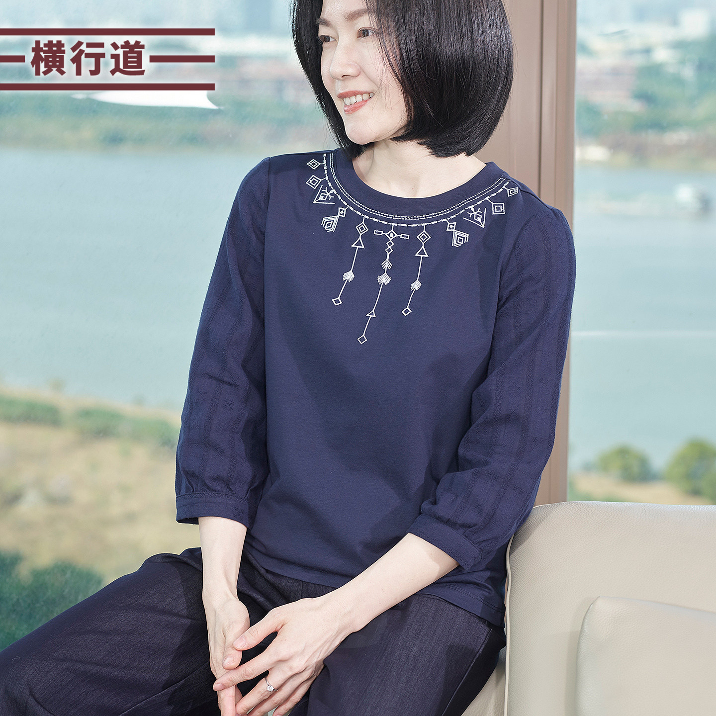 圆领中袖T恤女上衣2026春季新款大码胖MM妈妈中年宽松打底七分袖