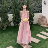 粉色度假风挂脖连衣裙女2025夏季新款法式绝美温柔超好看吊带长裙，女装连衣裙，Yologo