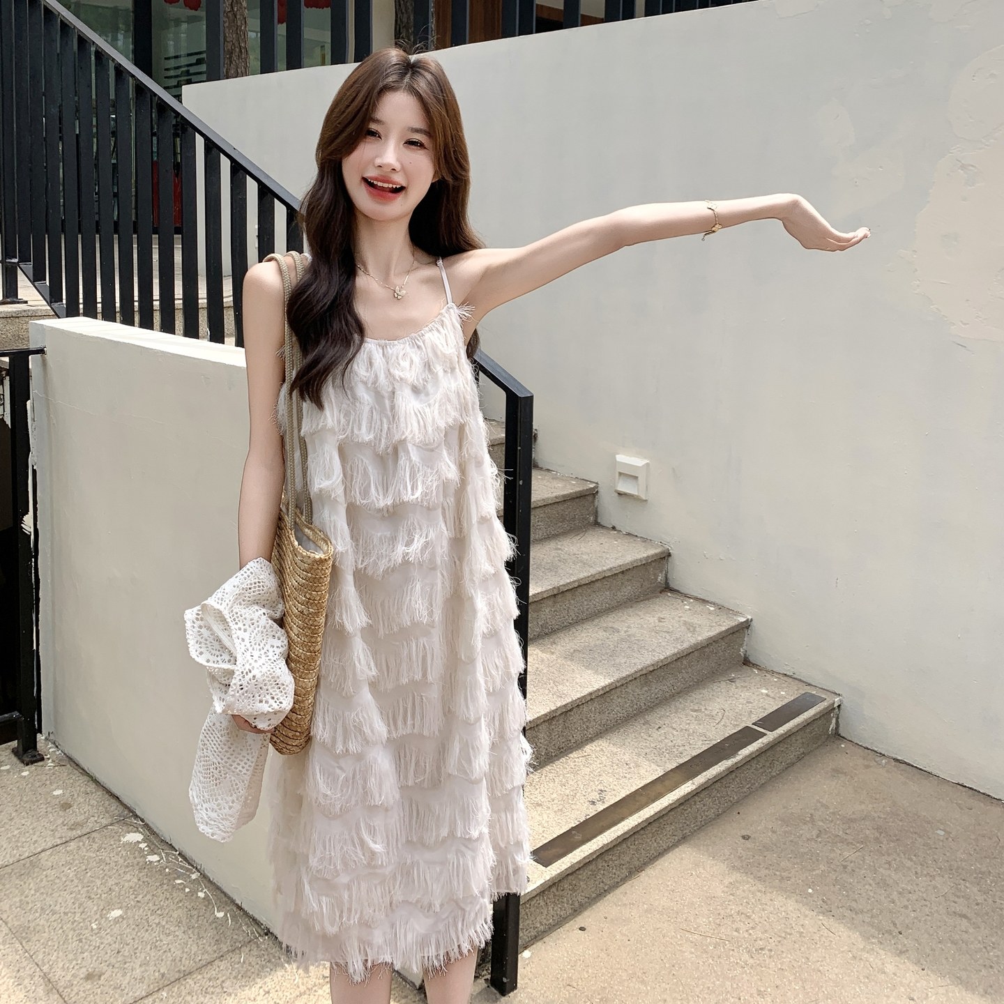 蕾丝罩衫流苏吊带连衣裙套装女夏2025新款两件套度假风爆款少女感,女装套装/套裙,Yologo