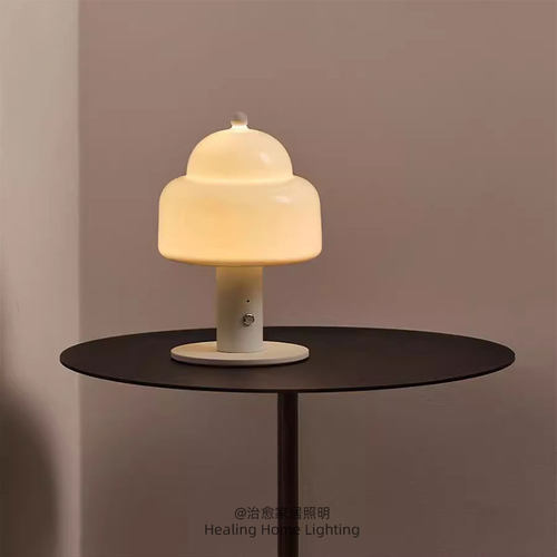 奶油风创意台灯设计师款蘑菇充插触摸调光氛围灯卧室床头小夜灯