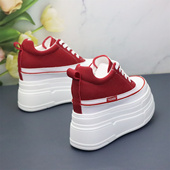 低帮松糕跟圆头女百搭厚底单鞋 红色内增高12cm运动休闲鞋 2025新款