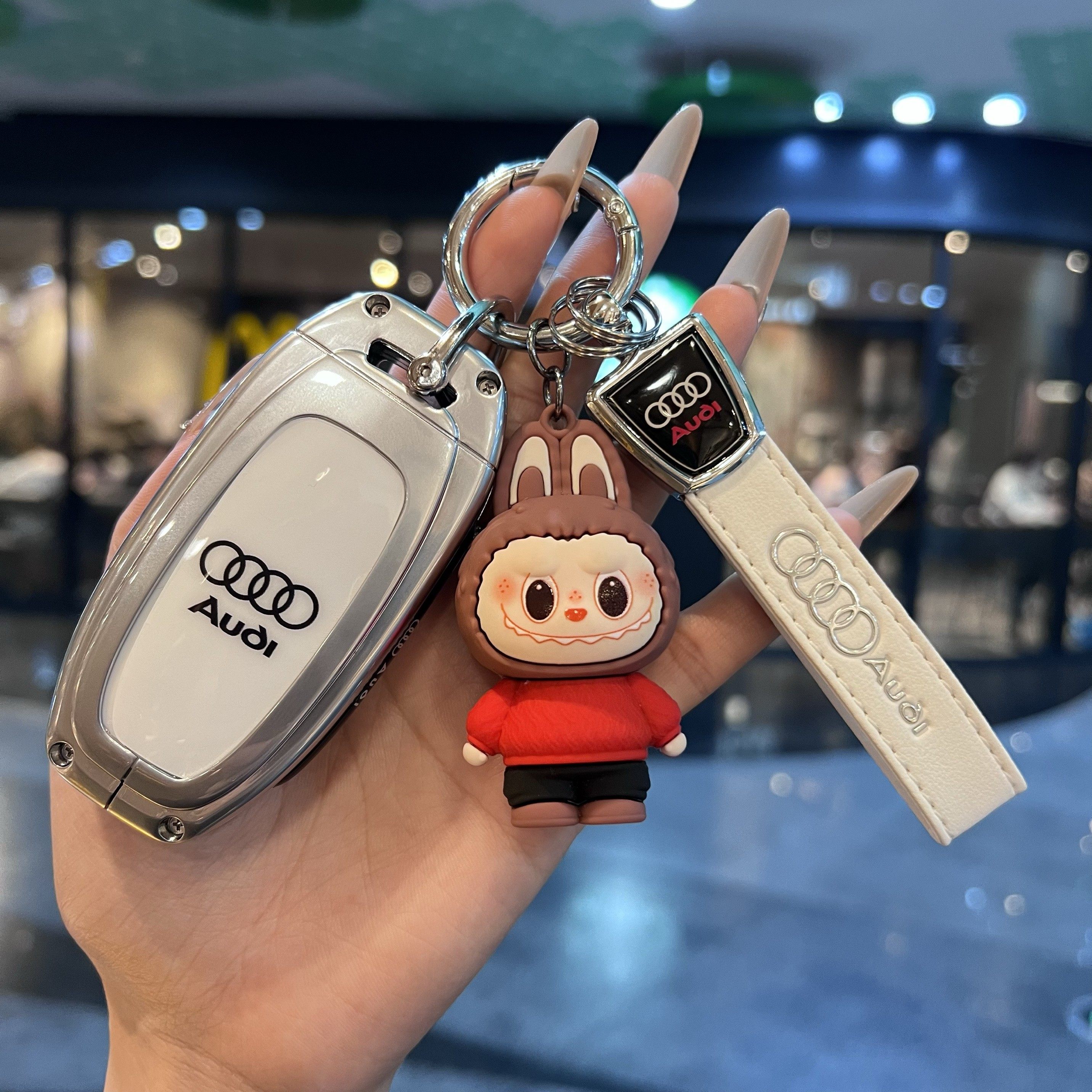 适用奥迪钥匙套老A6L/A8L/A7/A4A5扣Q5/S5S6车包壳金属高档男女