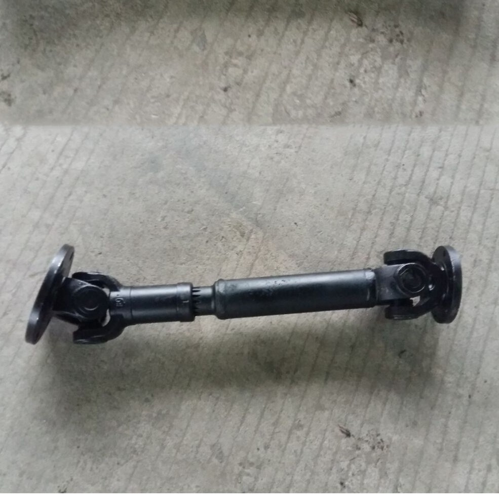 搅拌车配件转罐传动轴水泥混凝土减速机液压泵联轴器取力器驱动轴