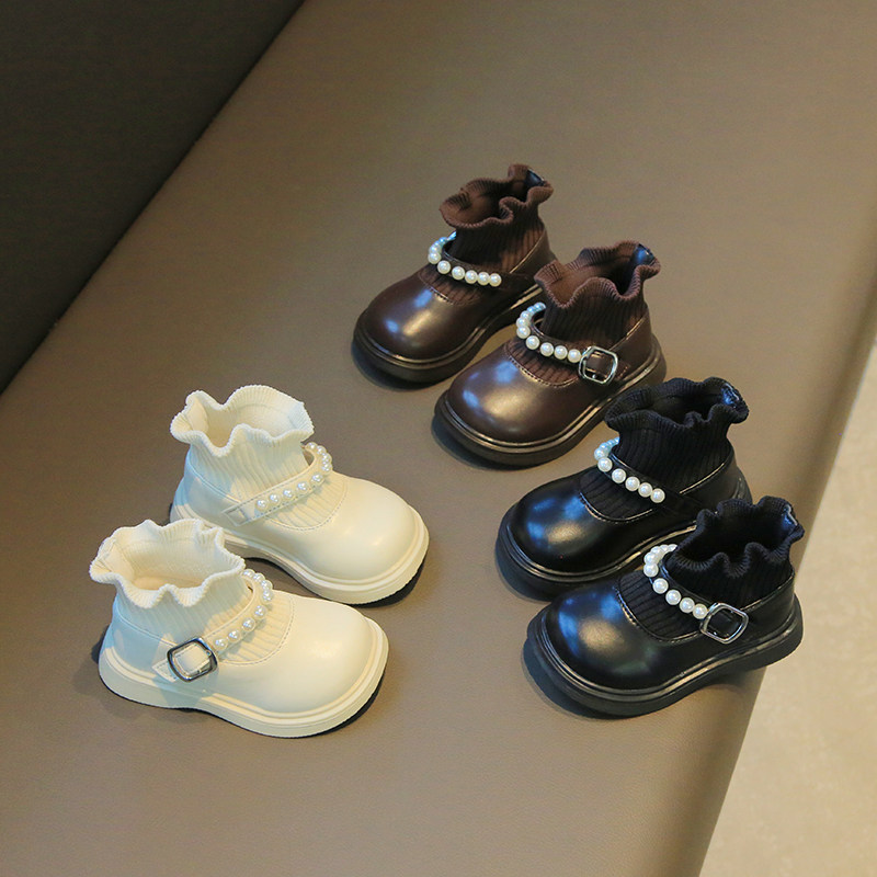 女童马丁靴1一3岁软底公主鞋皮鞋婴儿靴小童鞋女宝宝鞋子春秋单鞋