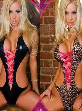 Sexy back tied patent leather underwear 性感背部捆绑漆皮内衣