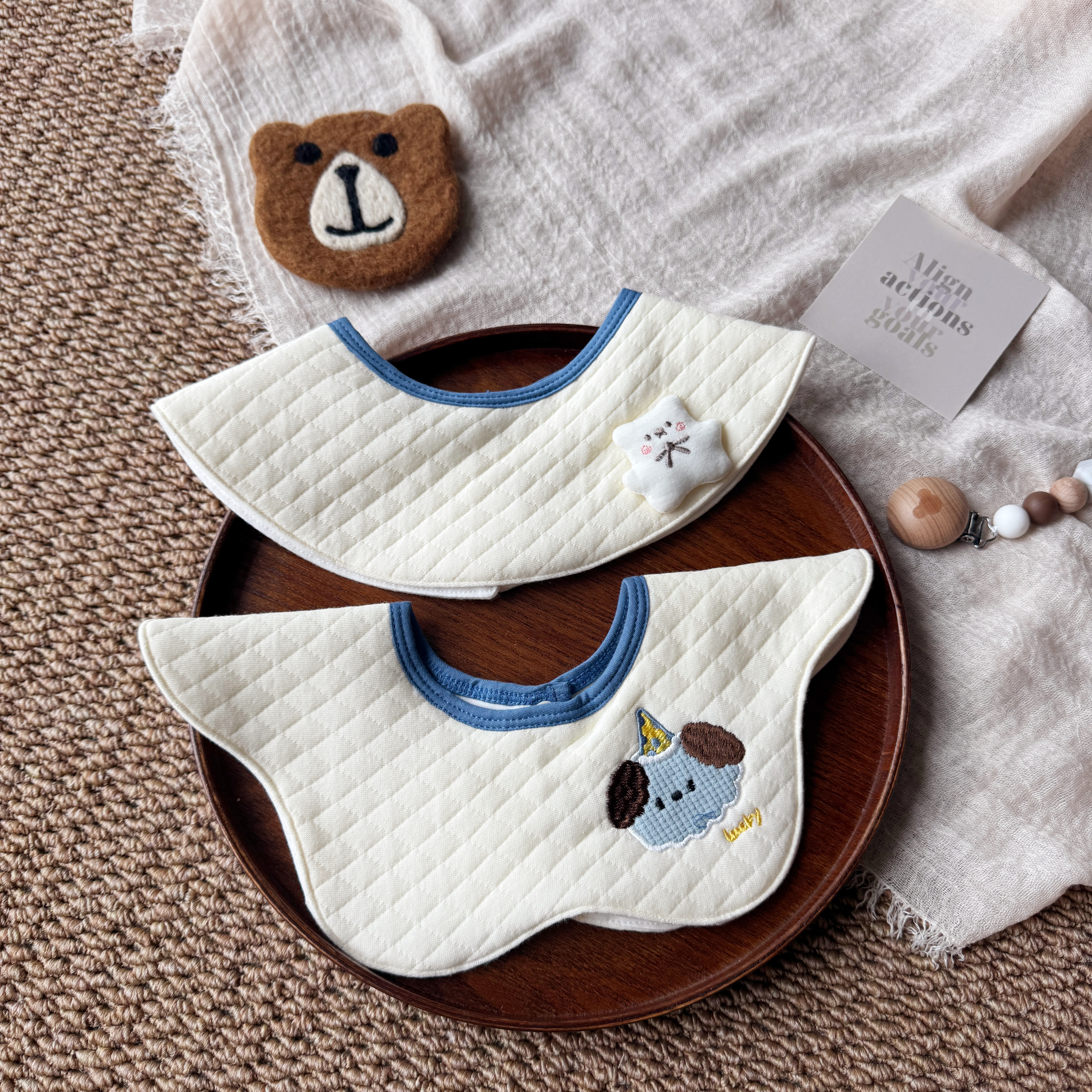 秋冬婴儿防水口水巾宝宝纯棉围嘴新生儿防吐奶亲肤柔软加大款围兜