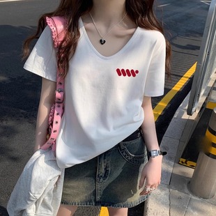 v领正肩白色纯棉短袖 宽松显瘦设计感小众上衣 T恤女2025夏季 新爆款