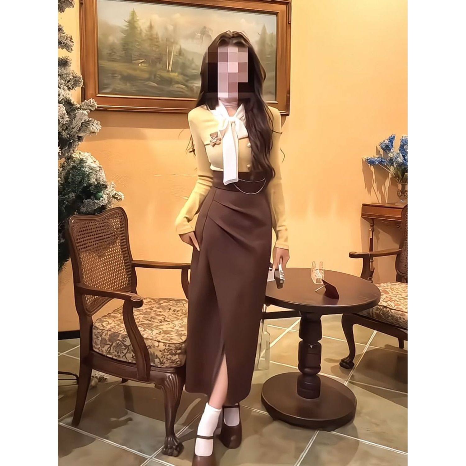 焦糖奶霜 气质感可露丽穿搭假两件针织上衣+高腰半身裙两件套冬季