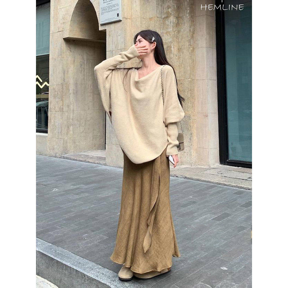 柏林之恋/贵贵慵懒蝙蝠袖毛衣2024秋冬新款不规则设计感针织上衣