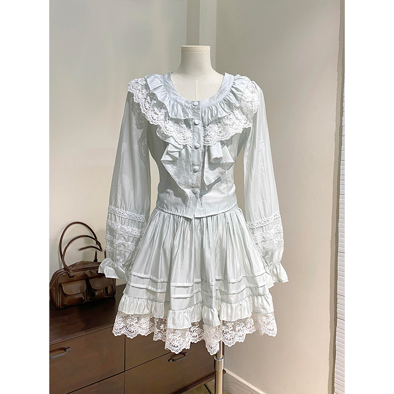 薄荷恋语 清新荷叶边蕾丝拼接圆领灯笼袖修身上衣蓬蓬半裙两件套