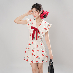 酒渍樱桃 韩系少女花边V领连衣裙2024春夏轻奢简约小裙子通勤短款