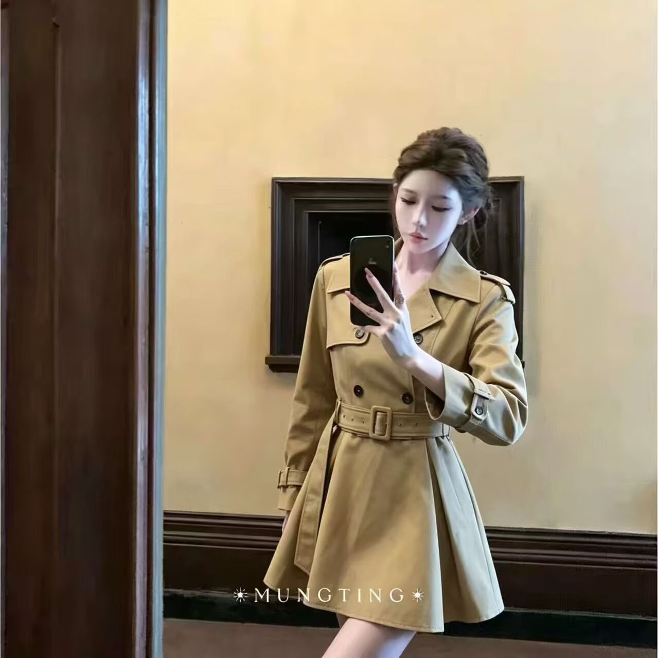 美姿韩系风衣外套吊带A字裙套装