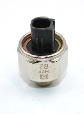 适用于丰田老霸道 皇冠 花冠 爆震传感器89615-12090 89615-22040