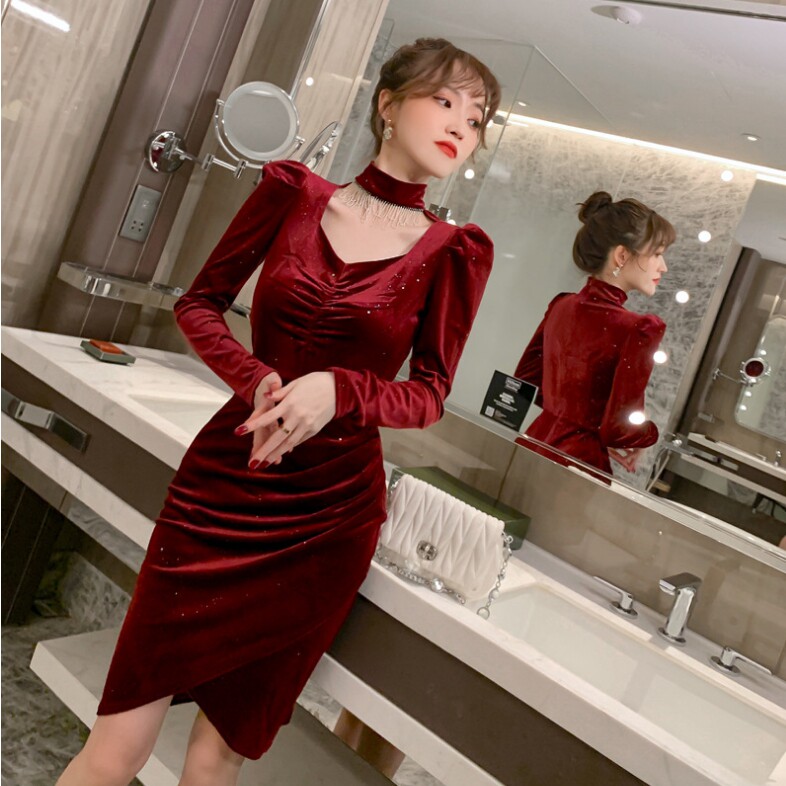 轰趴礼服2021春新款法式名媛丝绒连衣裙红色闪闪流苏年会包臀裙