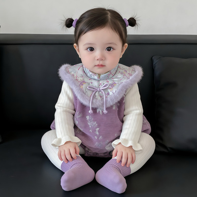 冬款女宝宝加绒三角哈衣过年爬服