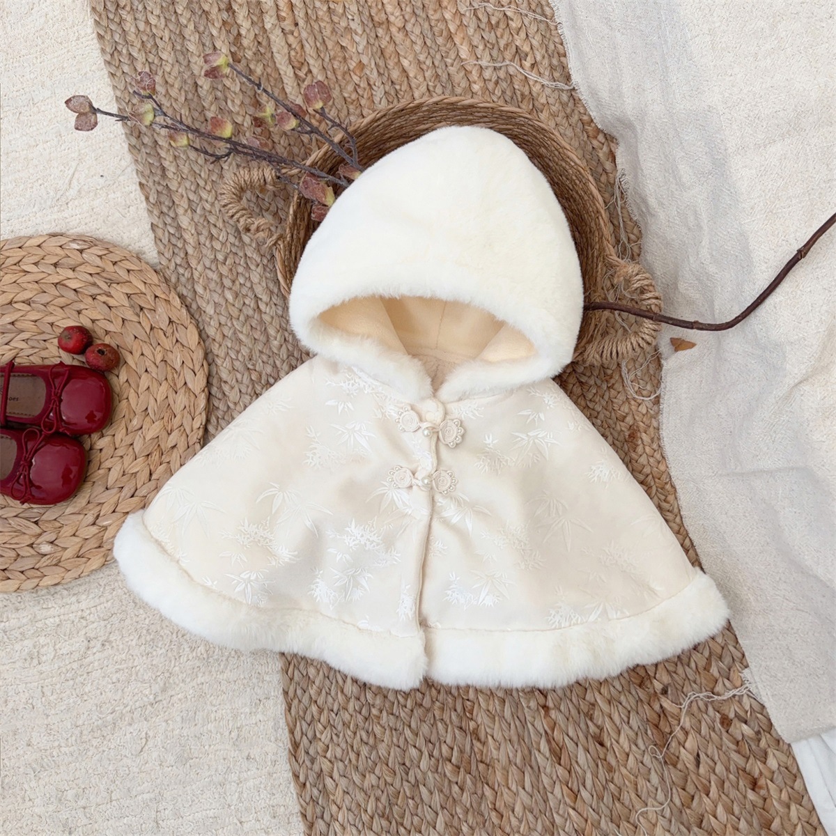 冬款女宝宝中国风加绒斗篷披风