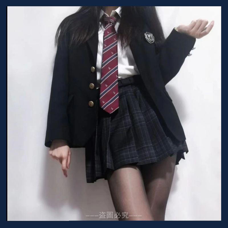原创池の太黑西日系三扣JK西服