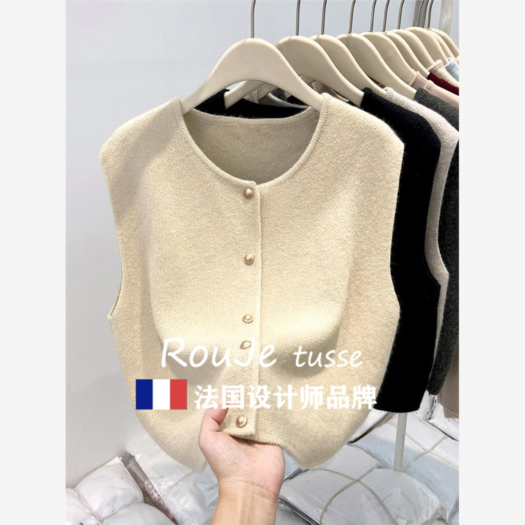 Rouje tusse小香风金属扣羊毛针织坎肩女软糯叠穿羊绒开衫马甲秋