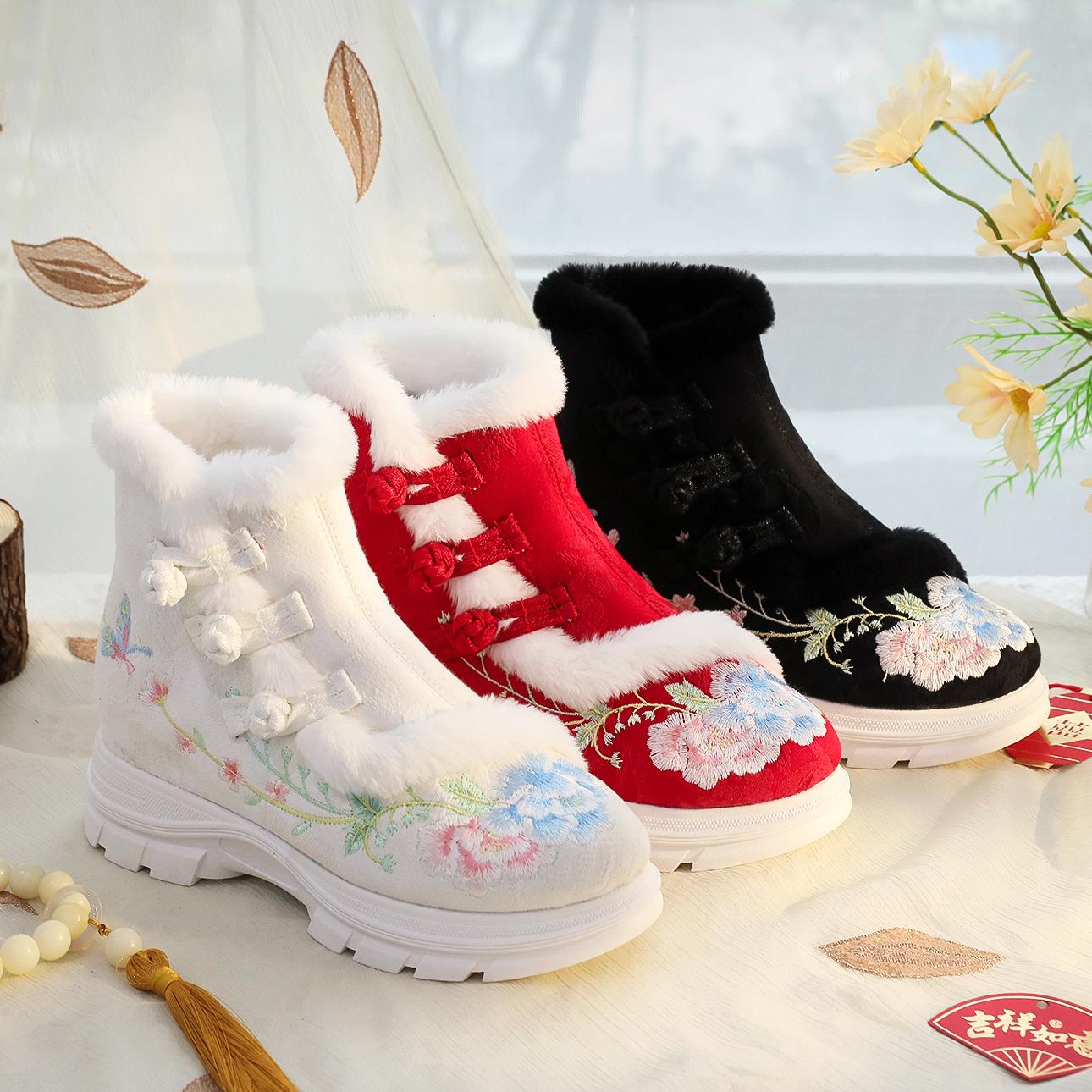 冬季加绒汉服靴子女搭配古装绣花内增高古风民族风棉靴圆头中筒靴