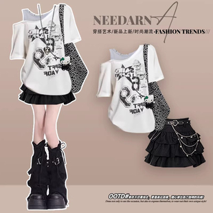 初夏韩系巨好看酷飒拽姐连衣裙女2026新款夏季特别漂亮掐腰小裙子