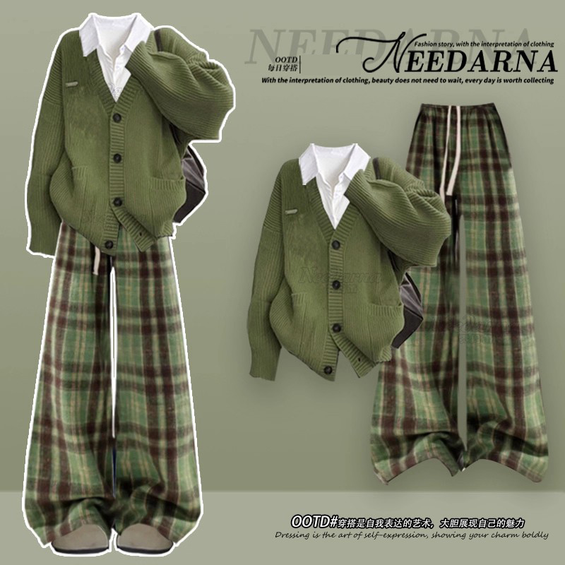 冬季韩系学院风毛衣开衫巨好看的秋日ootd穿搭一整套装绿色休闲裤