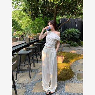 solo爆爆~夏日清甜~斜肩短袖T恤高腰显瘦阔腿裤女度假风麻料套装