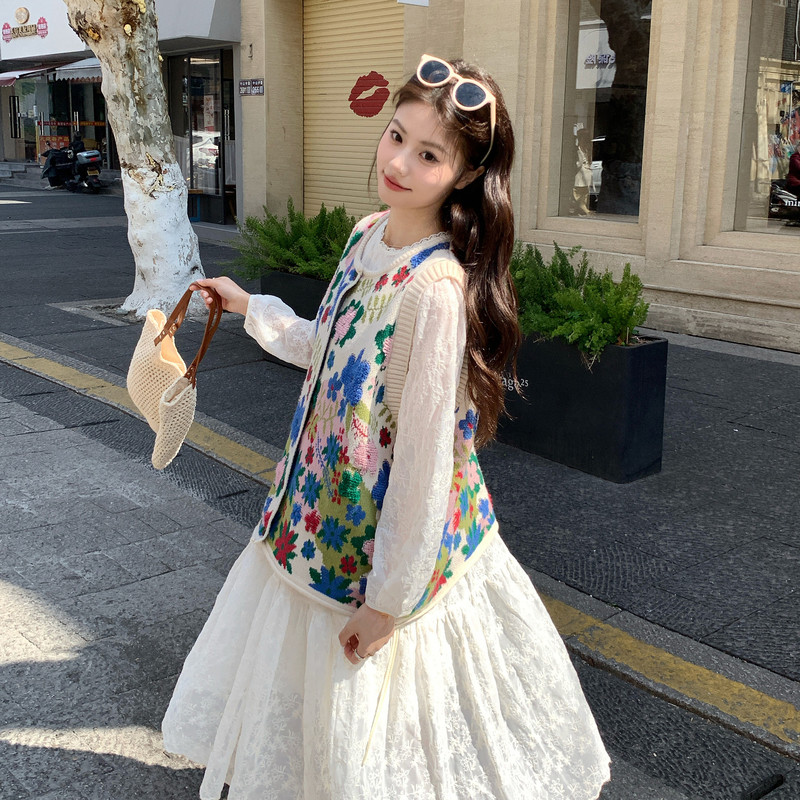 新品现货！甜美日系森女花朵背心+连衣裙8618-P195控318，女装套装/套裙，依依服饰