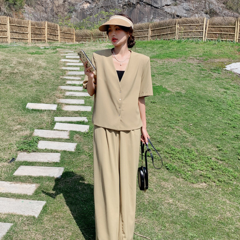 短袖无领西装套装女夏薄款2025新款气质高级感职业休闲小西服外套,女装套装/套裙,依依服饰