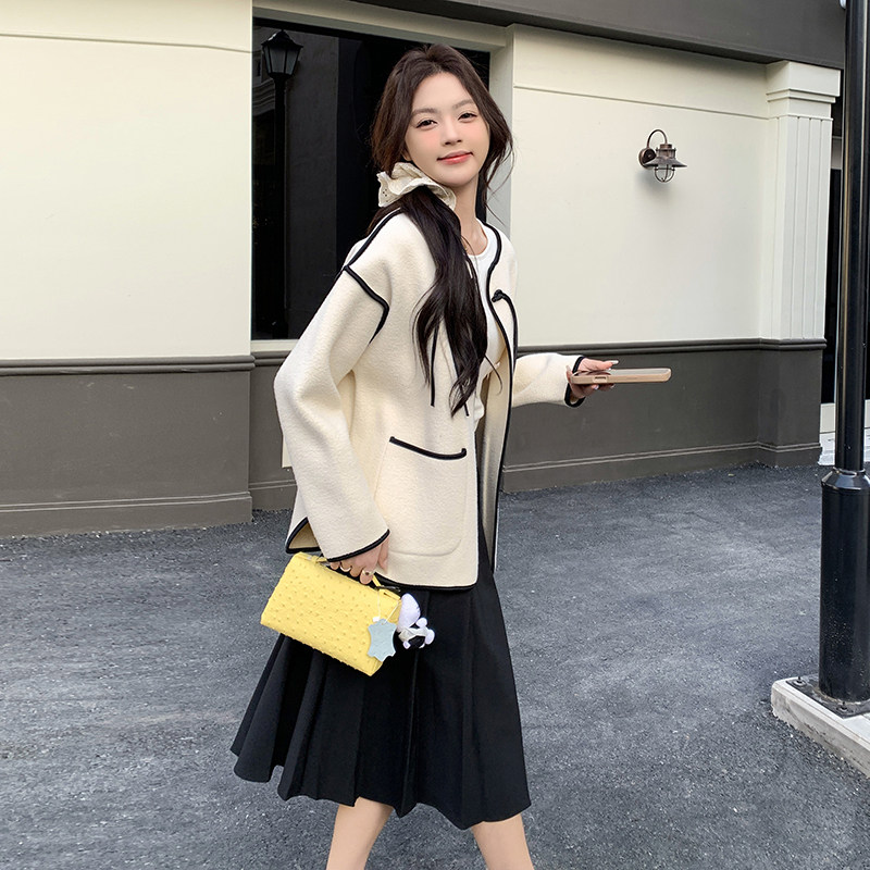 现货！中式盘扣简约甜美学院风外套8010-P130控188,女装短外套,依依服饰