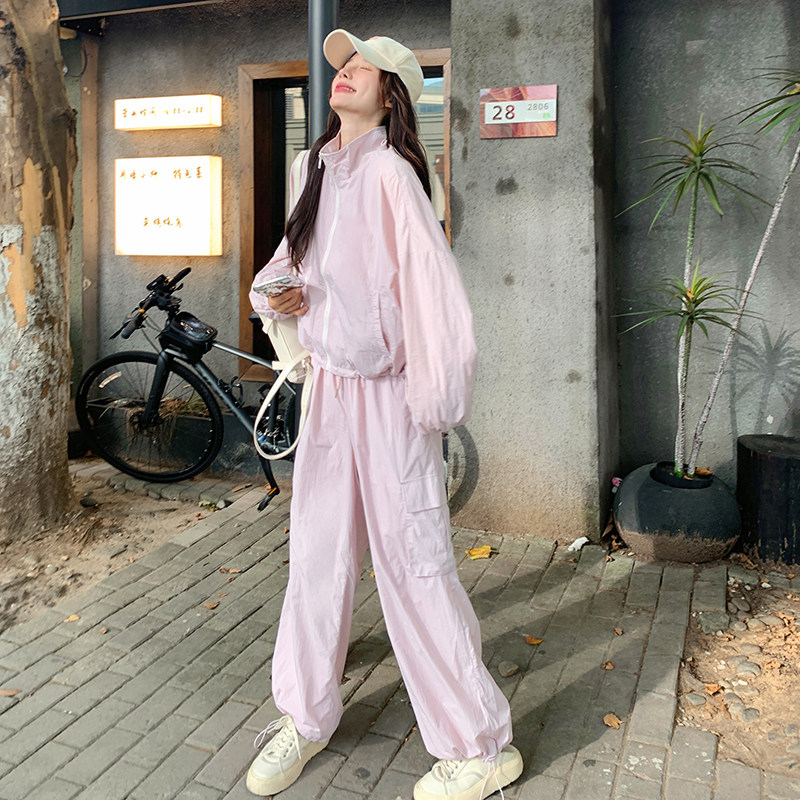 大货现货！盐甜系休闲显瘦工装粉色两件套套装6067-P155控228,女装运动套装,依依服饰