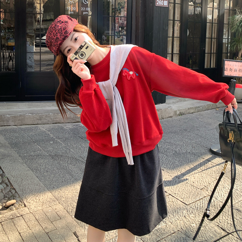 【现货】韩系百搭减龄小马卫衣8605-P125控208（上衣）,女装卫衣/绒衫,依依服饰