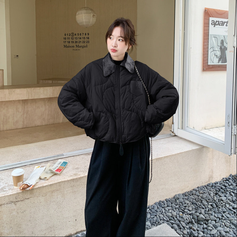 【新品现货】极简风皮领拼接90绒羽绒服B001-M210-P345控478,女装羽绒服,依依服饰