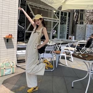 新品现货！韩系减龄工装休闲背带裤 001-8038-P120控178,女装连体裤,依依服饰