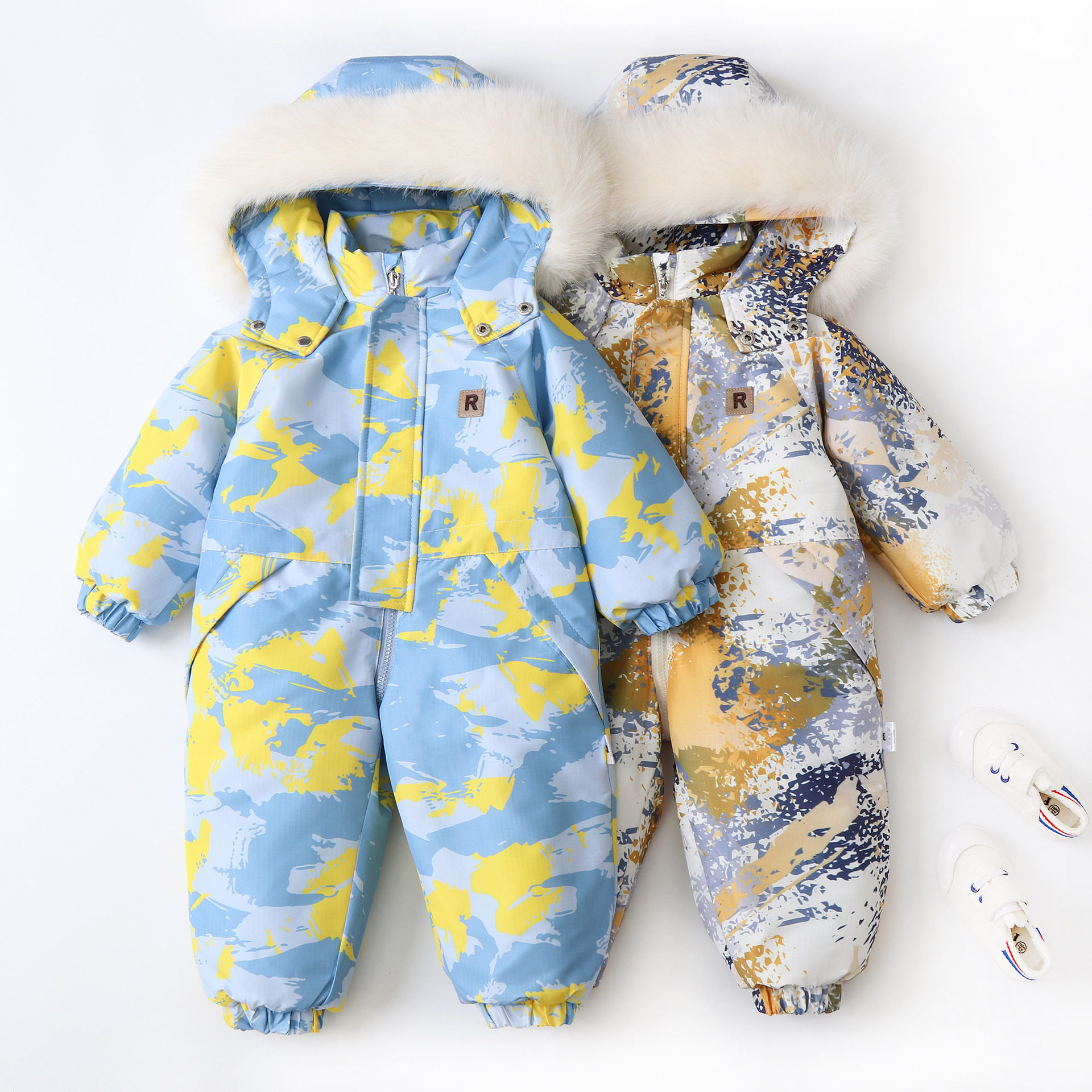 小童轻薄滑雪服婴幼儿加厚外出服图片