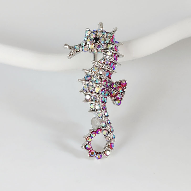 欧美饰品新款卡通胸花镶嵌皓石海马造型款式男女别针配饰个性动物,饰品/流行首饰/时尚饰品新,胸针,淘宝优惠券,粉丝福利购,淘宝优惠卷