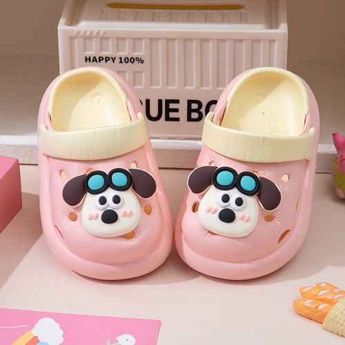 儿童洞洞鞋2026新款夏季居家浴室内外穿软底防滑女童包头凉拖男童
