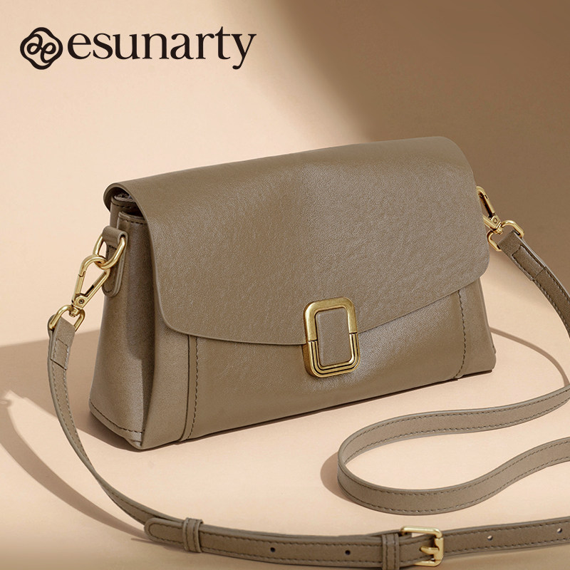 真皮女式小方包2026新款高级感轻奢单肩腋下包休闲小众女士斜挎包