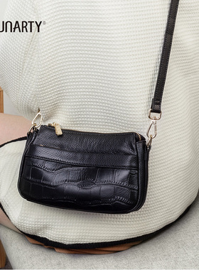 真皮小包2025新款软皮妈妈斜挎包2024鳄鱼纹单肩包简约百搭手机包