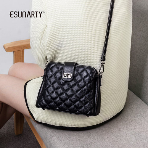 esunarty菱格真皮斜挎水桶包
