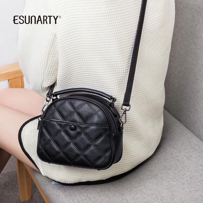 真皮小包包2025新款秋季时尚菱格小圆包女斜挎百搭休闲单肩贝壳包