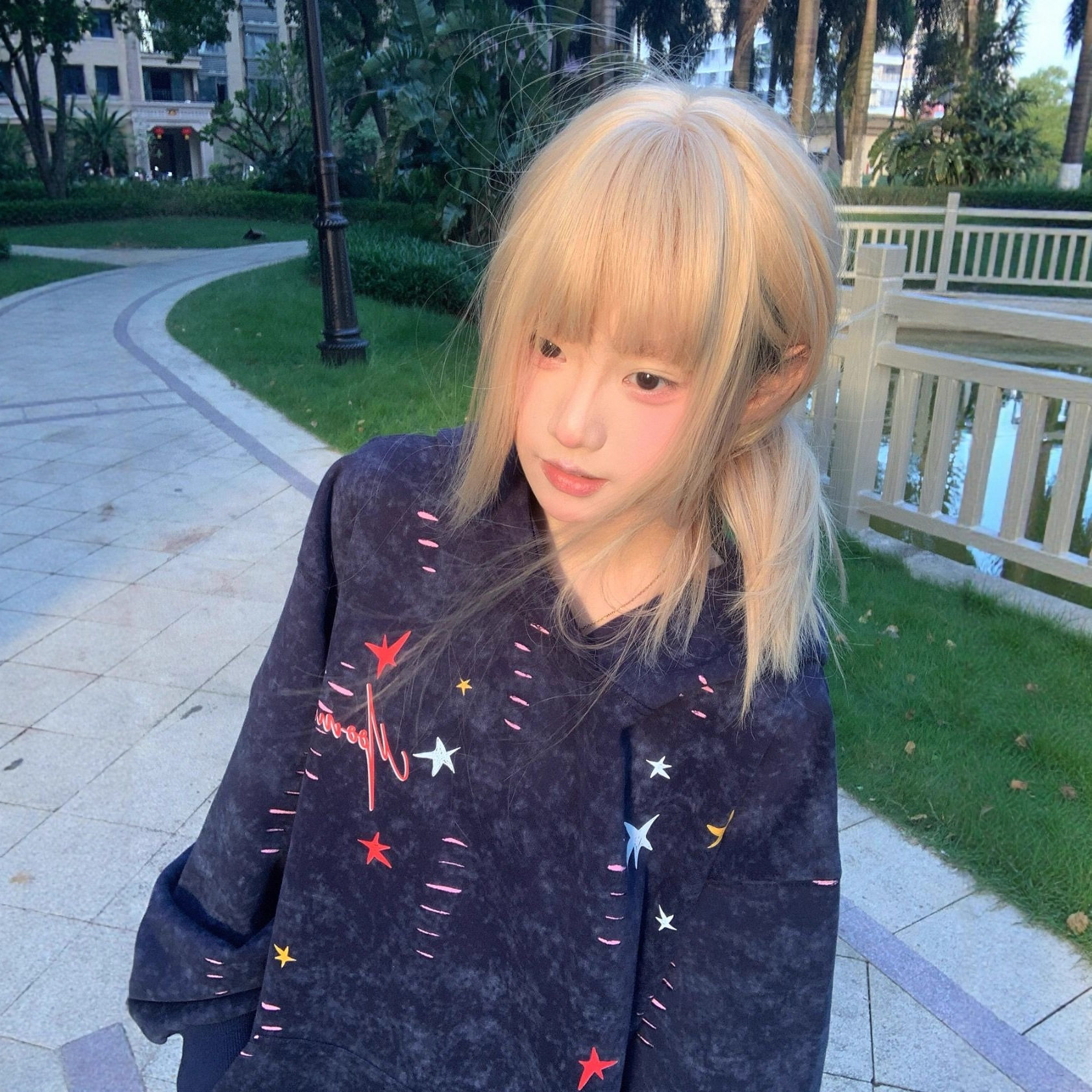 美式高街星星印花连帽卫衣女秋冬季加绒加厚慵懒宽松外套oversize,女装/女士精品,卫衣/绒衫,淘宝优惠券,粉丝福利购,淘宝优惠卷