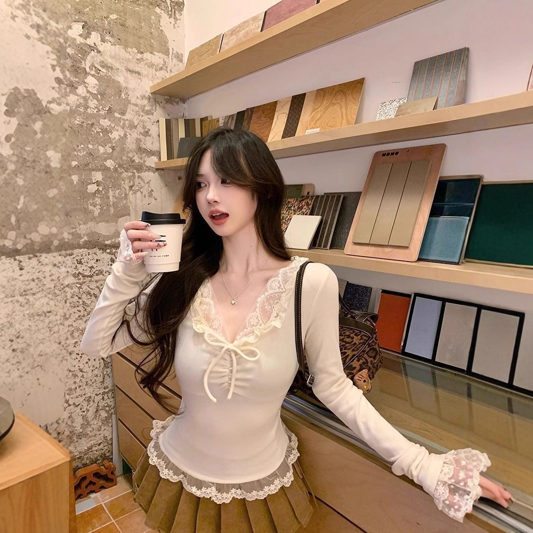 蕾丝花边v领打底衫女春秋冬设计感小众纯欲bm风修身内搭磨毛上衣